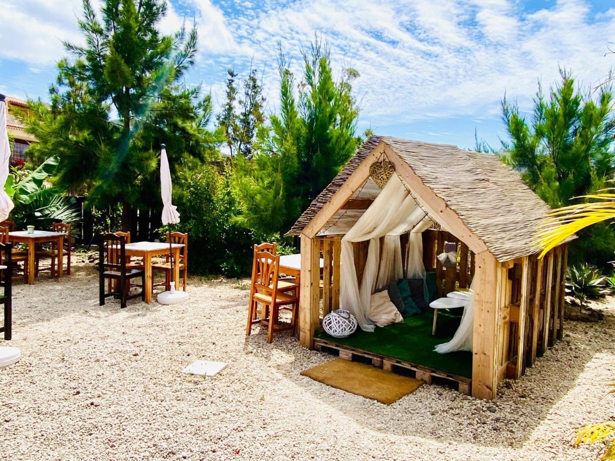Lykke Suite Spa Sauna Piscina Y Jardin Buzanada Zewnętrze zdjęcie