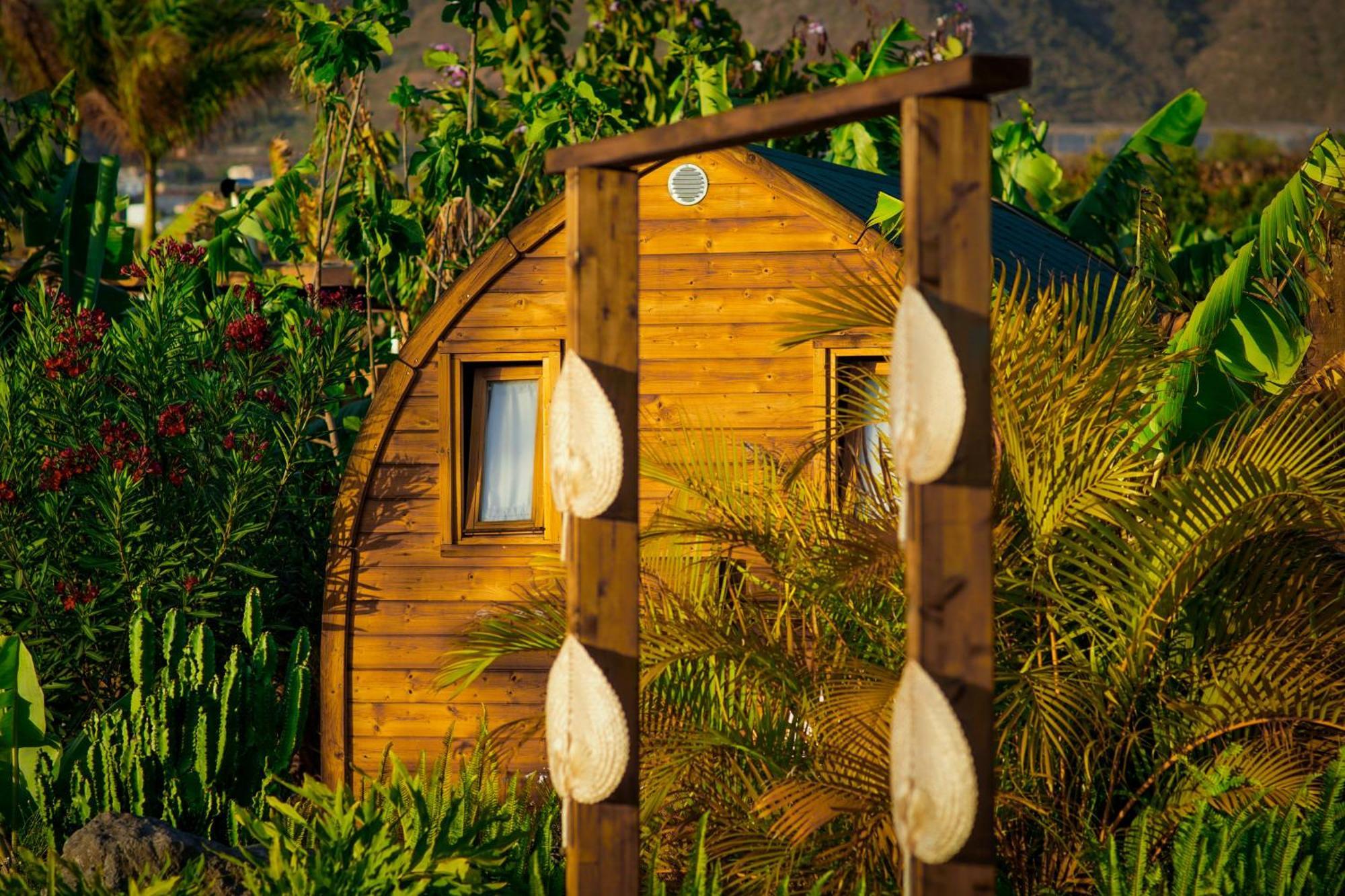 Lykke Suite Spa Sauna Piscina Y Jardin Buzanada Zewnętrze zdjęcie